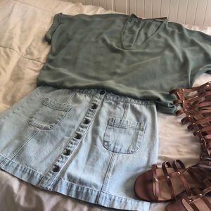 Forever 21 Denim Button-Front Mini Skirt